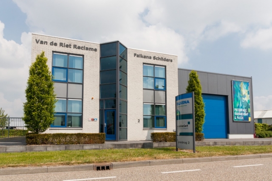 Van de Riet Reclame Ontwerp Fotografie