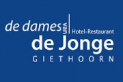 De Dames van de Jonge Hotel Restaurant 